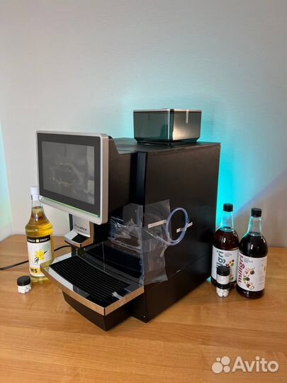 Кофемашина новая с кофемолк Dr.Coffee Coffee Break