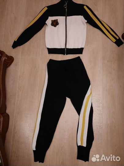 Спортивный костюм женский 42- 46