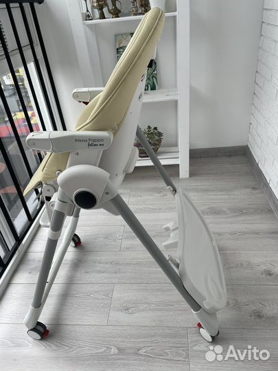 Стульчик для кормления Peg Perego