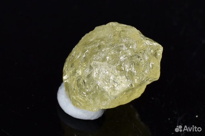 Гранат (гроссуляр). Лот №836