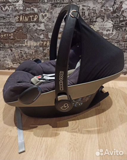 Автомобильное кресло maxi cosi pearl