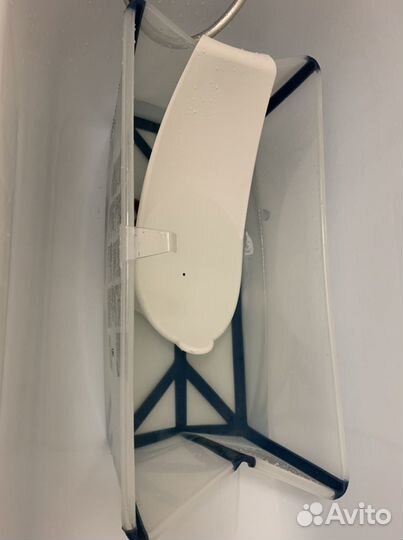 Ванночка stokke с горкой