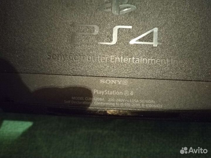 Sony PS4 500gb 1 геймпад