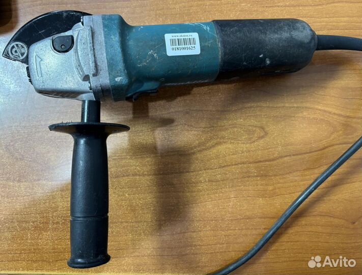 Болгарка ушм Makita 9558Hnr