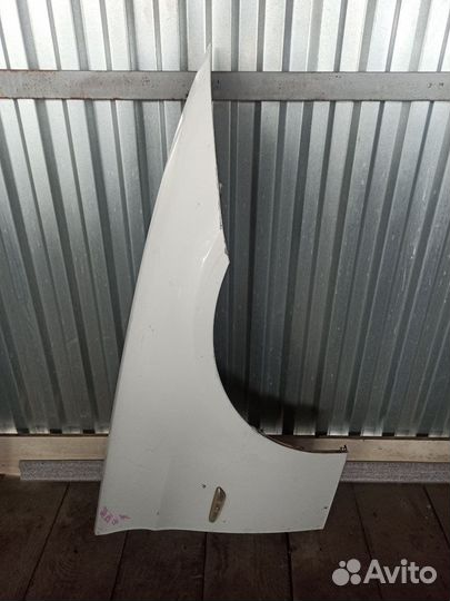 Крыло переднее правое BMW 3-series e90 дорестайл