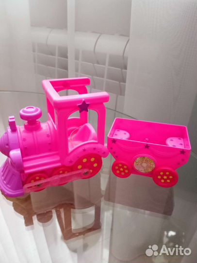 Паровозик с куклами