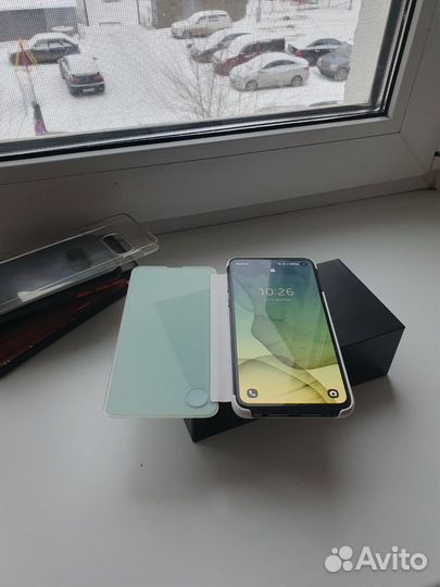 Samsung Galaxy S10e, 6/128 ГБ