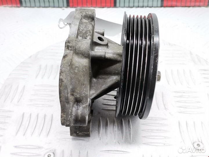 Помпа Opel Astra H/Family рест. 2010