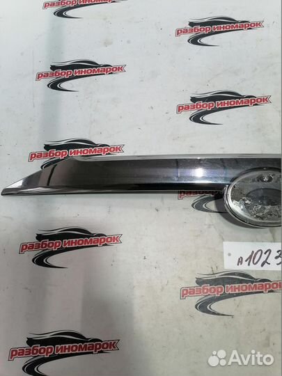 Накладка двери багажника Toyota Camry GSV50 2011-2