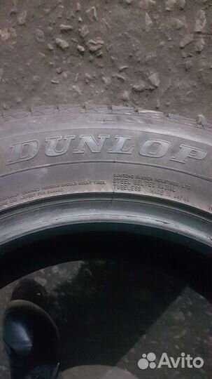 Dunlop Winter Maxx SJ8 215/65 R16
