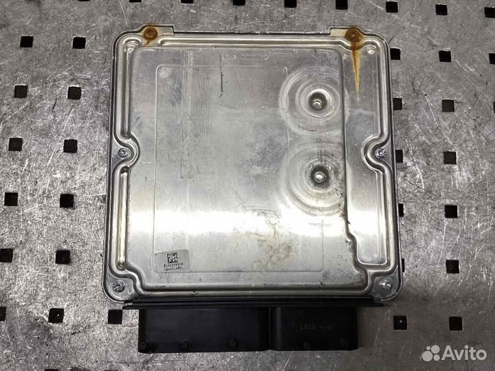 Блок управления двигателем Volkswagen California/C