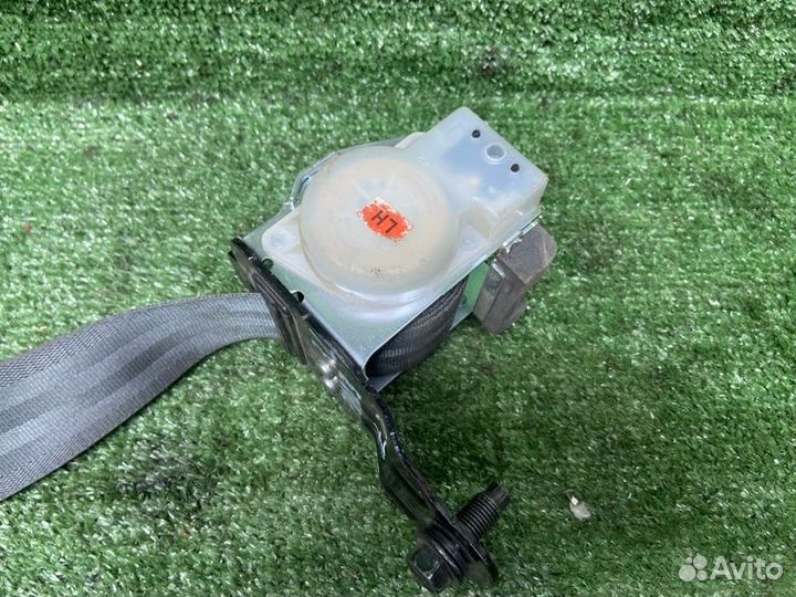 Ремень безопасности задний левый Kia Rio 3