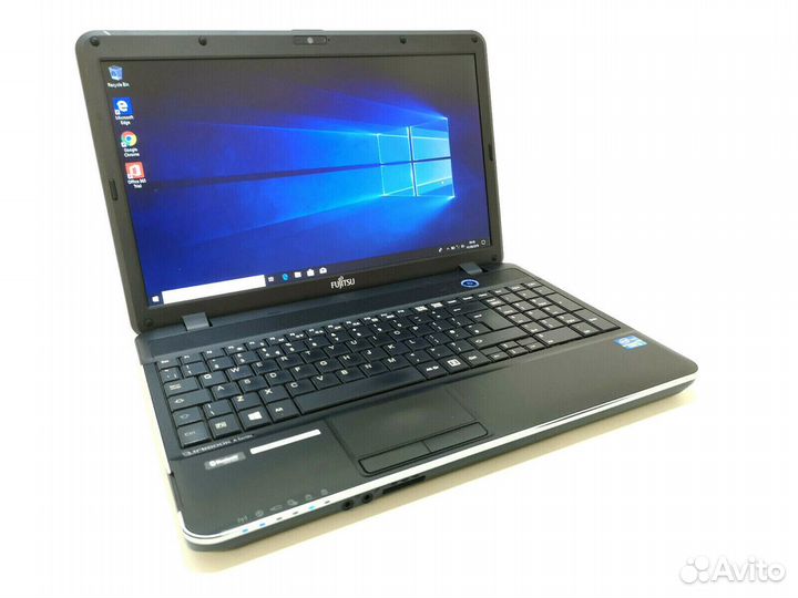 Ноутбук Fujitsu Core i3