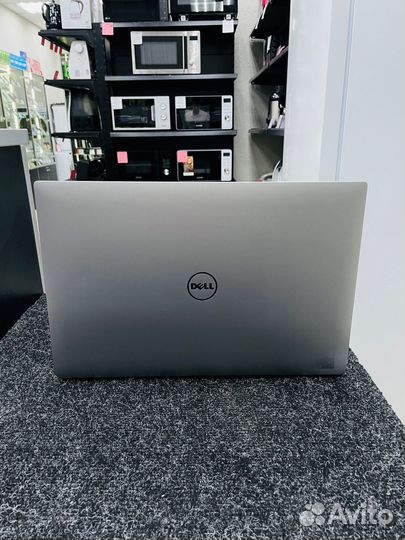 Ноутбук Dell Precision 5520