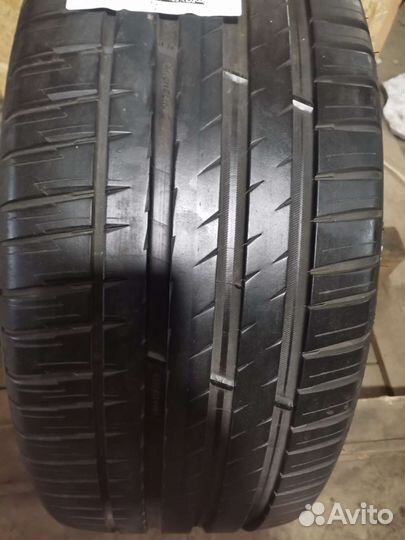 Michelin Pilot Sport 4 SUV 265/40 R22