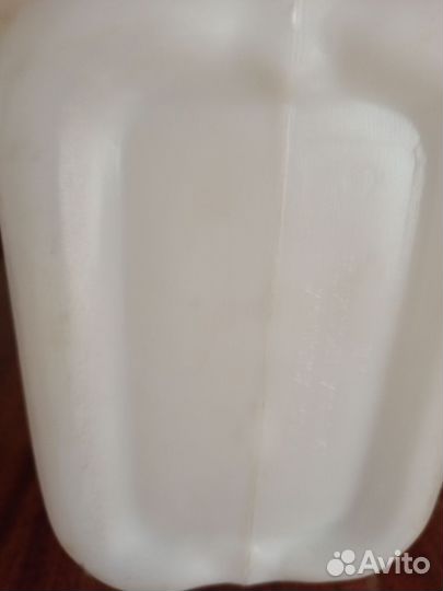 Канистра пластиковая для воды 5л