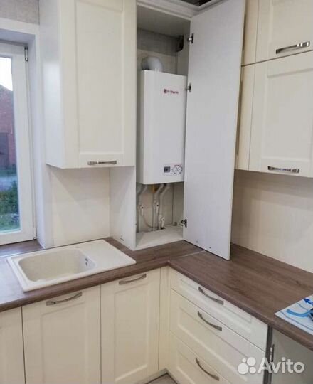 Кухонный гарнитур (любые размеры)