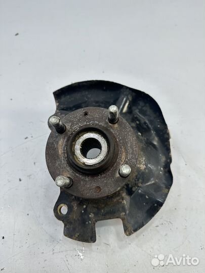 Hyundai Accent кулак передний левый поворотный