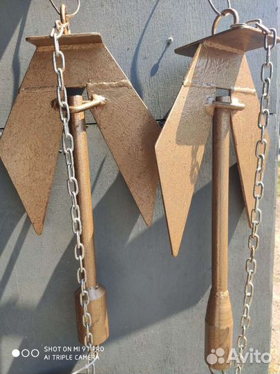 Якорь для лодки