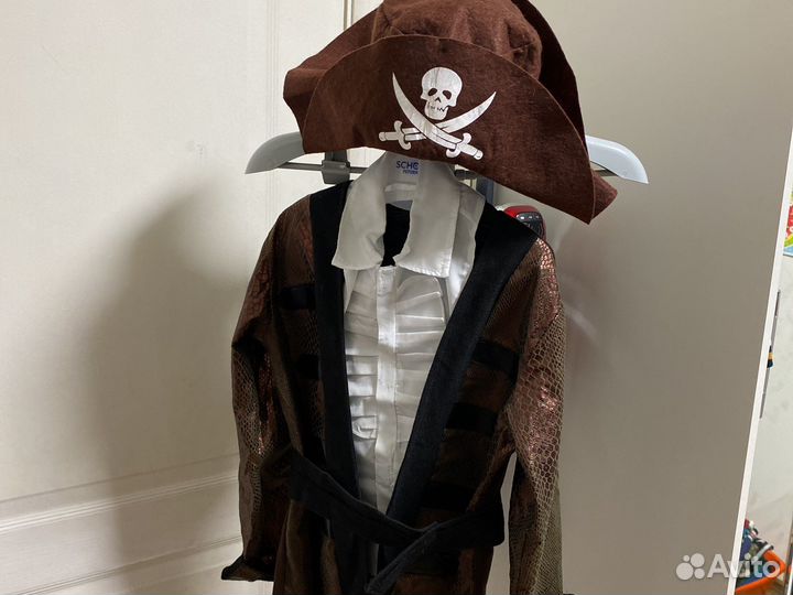 Костюм Патриота,новогодний костюм,маска, пират