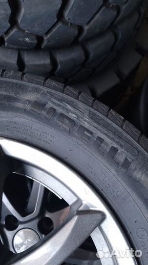 Pirelli Cinturato P1 185/65 R15 140H