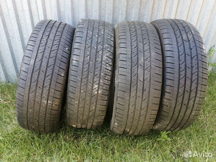 Bridgestone Dueler H/T 215/60 R17