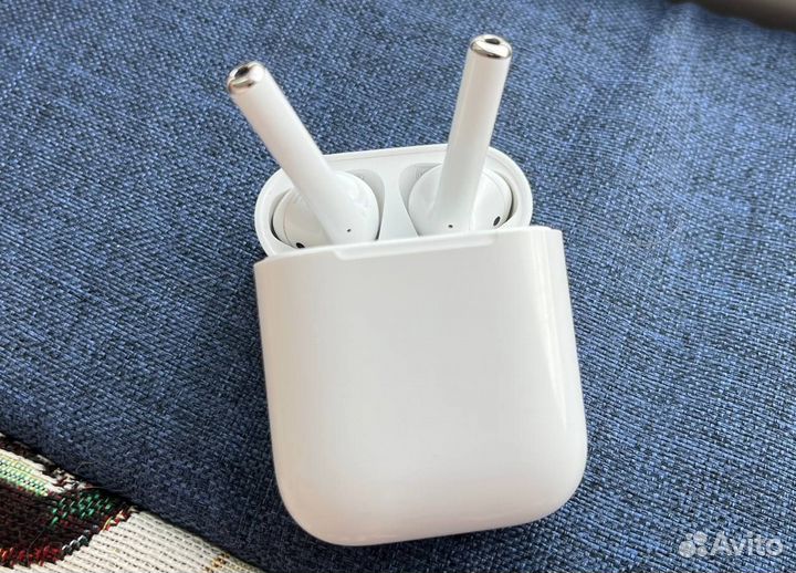 Airpods 2 комплект оригинальный