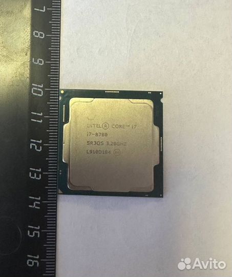 Процессор Intel Core i7-8700 1151v2