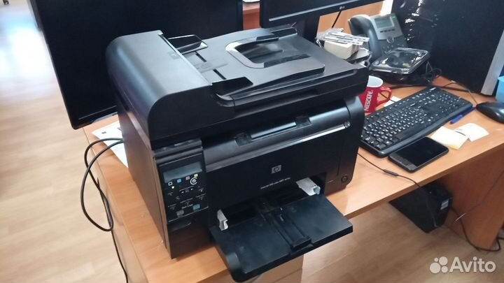 Мфу HP LJ 100 color MFP M175a