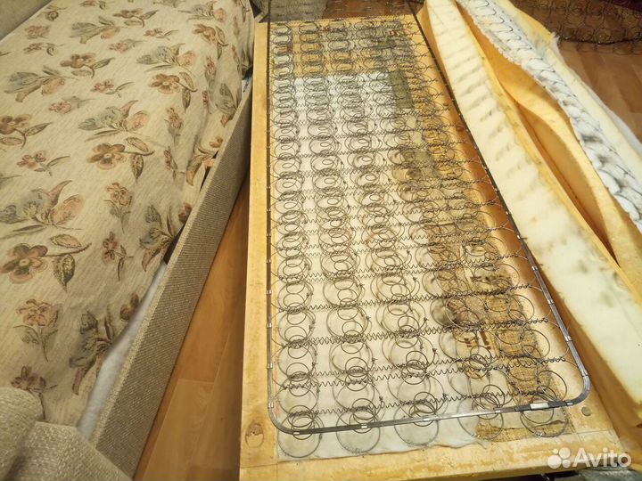 Перетяжка ремонт мягкой мебели