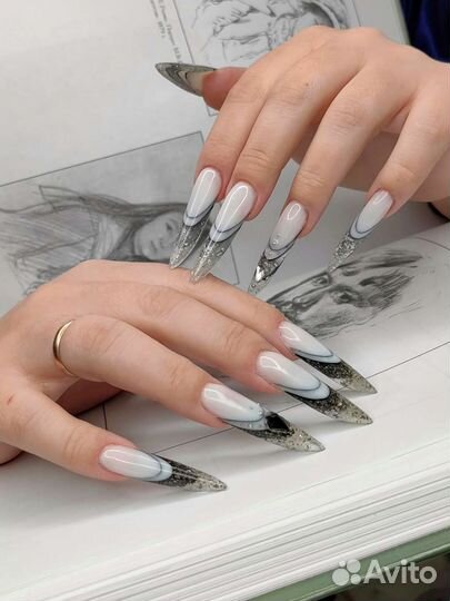 Маникюр, педикюр