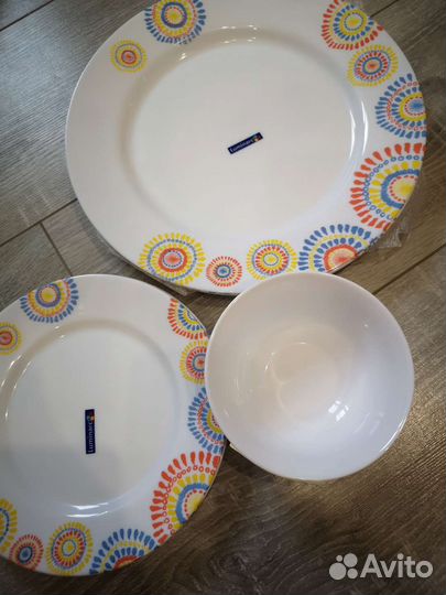 Новый набор столовой посуды Luminarc 22 предмета