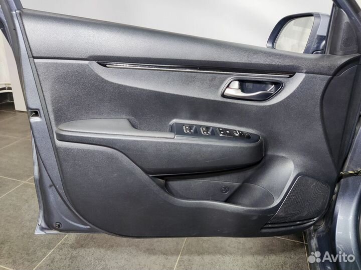 Kia Rio X-Line 1.6 AT, 2018, 57 053 км