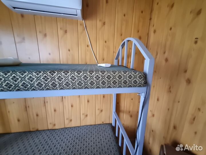 Двухъярусная кровать металлическая бу