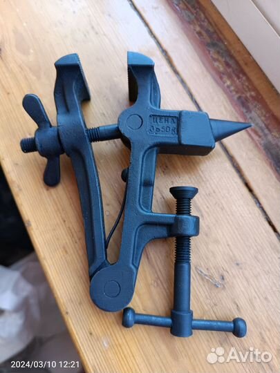 Тиски ювелирные настольные СССР