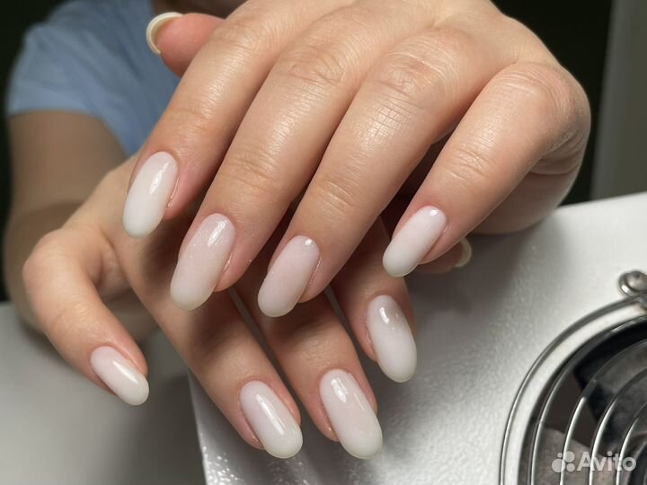 Маникюр в центре