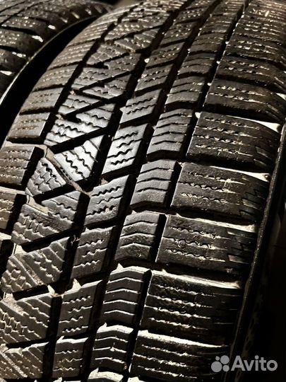 Kumho WinterCraft WS71 215/55 R18 99V