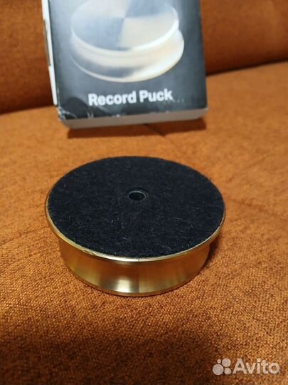 Прижим для пластинки Pro-Ject Record Puck
