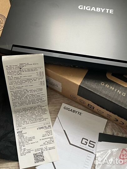 Gigabyte RTX 3060, COre i5, 16Gb, 512Gb, 144Hz