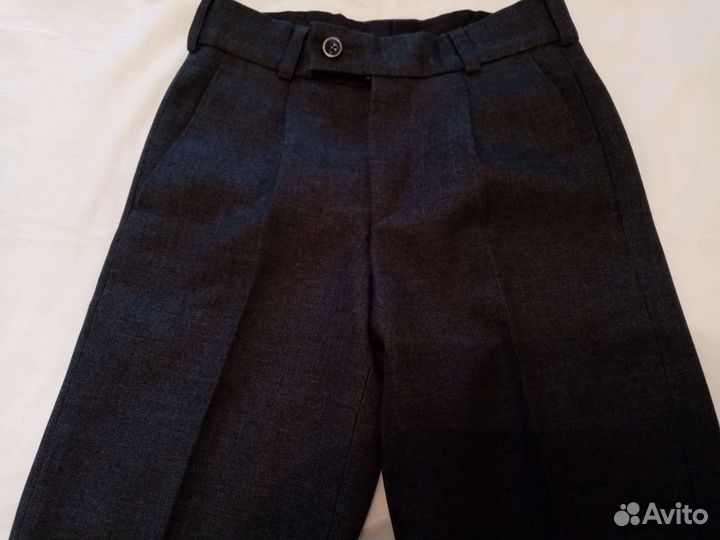 Брюки, футболки, жилетки для школы