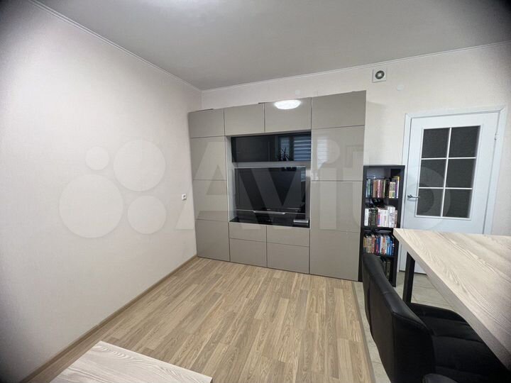 2-к. квартира, 42,9 м², 17/17 эт.