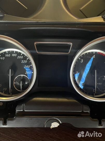 Щиток приборов Mercedes w166