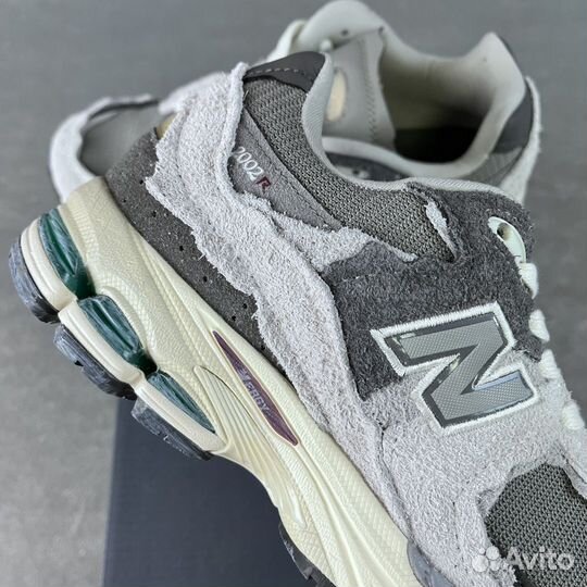 Кроссовки New Balance 2002r Protection Pack Grey