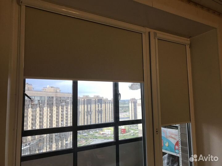 Готовые рулонные шторы