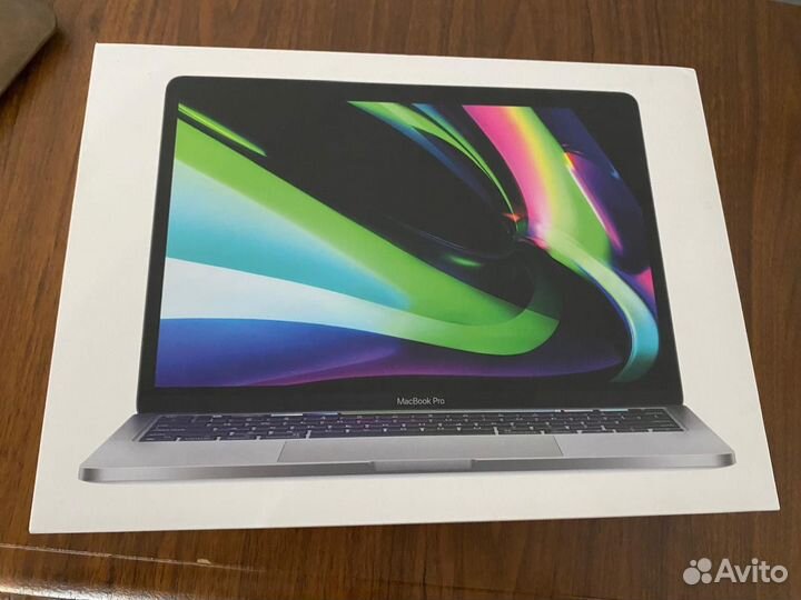 Macbook pro 13 2022 m2