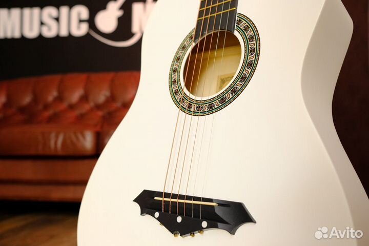 Акустическая Гитара