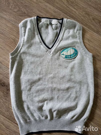 Жилет гимназия 12