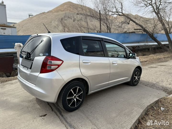 Honda Fit 1.5 AT, 2008, 200 000 км