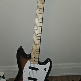 Электрогитара fender squier sonic mustang