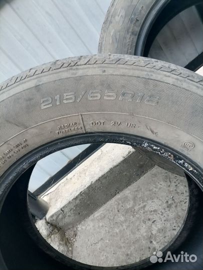 Triangle TR257 215/65 R16